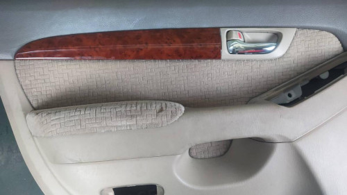 GUARNECIDO PUERTA TRASERA IZQUIERDA TOYOTA LAND CRUISER (J12) 