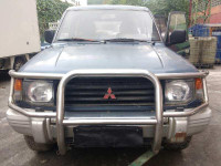 MITSUBISHI MONTERO (V20/V40)
