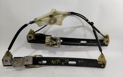 ELEVALUNAS DELANTERO IZQUIERDO SEAT LEON (5F1) 