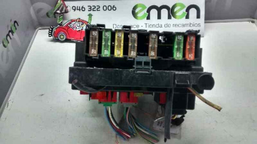 CAJA RELES / FUSIBLES Peugeot 307 (S1)(04.2001) 