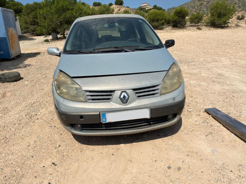RENAULT SCENIC II (JM) — автомобиль-донор на запчасти 