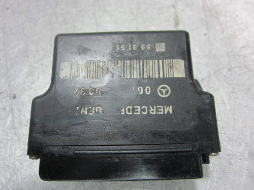 CAJA PRECALENTAMIENTO Mercedes-Benz CLASE 124 (BM 124) BERLINA 