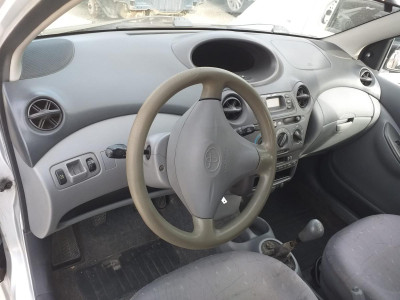 TOYOTA YARIS (NCP1/NLP1/SCP1)