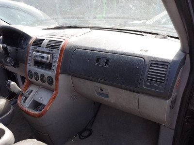 KIA CARNIVAL II (FL)