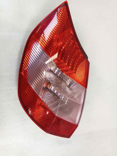PILOTO TRASERO IZQUIERDO Renault SCENIC II (JM) 