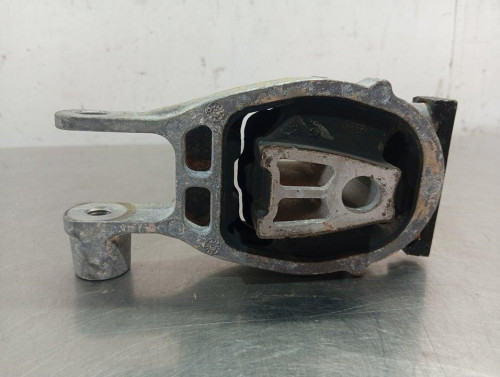  SOPORTE CAMBIO MG ZS 