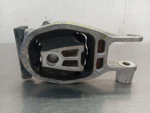  SOPORTE CAMBIO MG ZS 