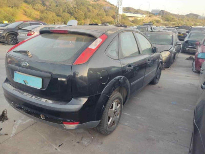 FORD FOCUS BERLINA (CAP)