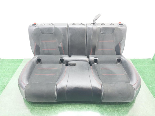 ASIENTOS TRASEROS Mercedes-Benz CLASE B (BM 247) 