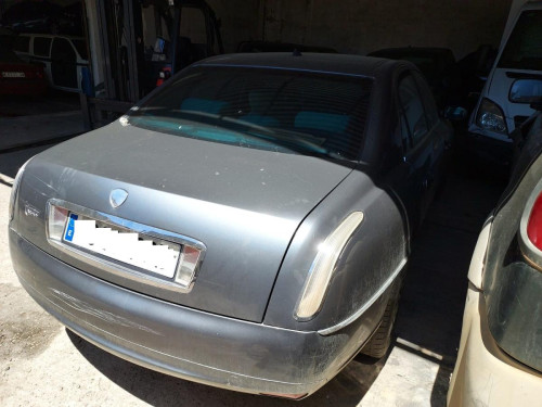 LANCIA THESIS (115) — vehículo donante para recambios 