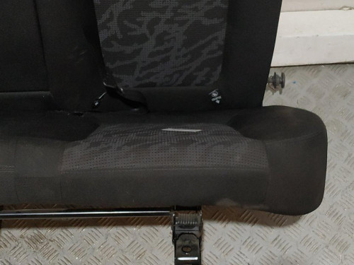 ASIENTOS TRASEROS PEUGEOT 3008 