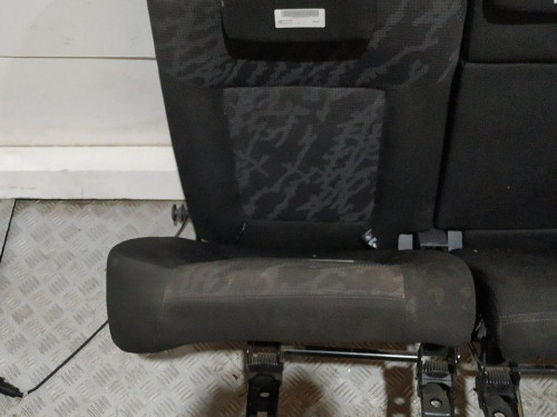  ASIENTOS TRASEROS PEUGEOT 3008 