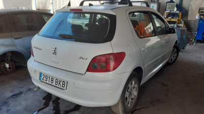 PEUGEOT 307 (S1)(04.2001)