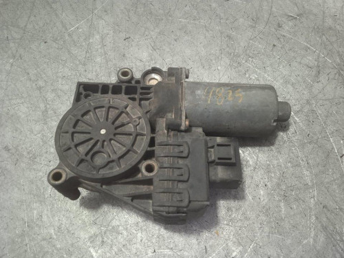 MOTOR ELEVALUNAS TRASERO IZQUIERDO AUDI A6 BERLINA (4B2) 