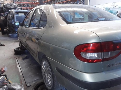  RENAULT MEGANE I FASE 2 BERLINA (BA0) 