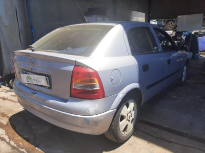 OPEL ASTRA G BERLINA