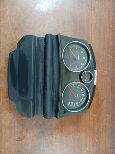 CUADRO INSTRUMENTOS Opel ASTRA H BERLINA 