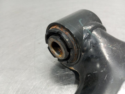  BRAZO SUSPENSION INFERIOR DELANTERO DERECHO FORD PUMA 