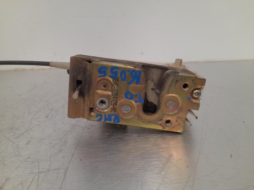 CERRADURA PUERTA TRASERA DERECHA Ford ESCORT BERLINA 