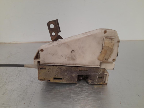 CERRADURA PUERTA TRASERA DERECHA Ford ESCORT BERLINA 