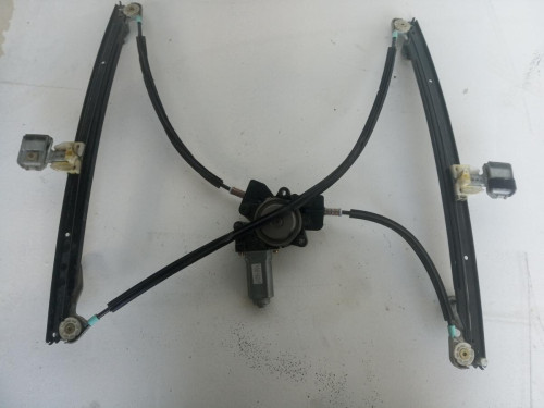 ELEVALUNAS DELANTERO DERECHO Chrysler VOYAGER (RG) 