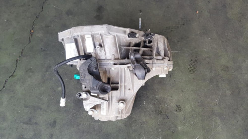 CAJA CAMBIOS Renault Clio III (2005->) Renault Clio III (2005->) 