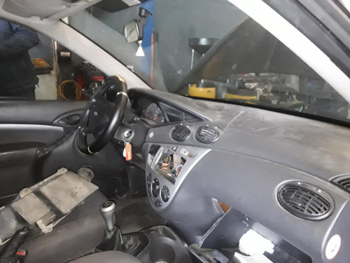 FORD FOCUS BERLINA (CAK) — автомобиль-донор на запчасти 