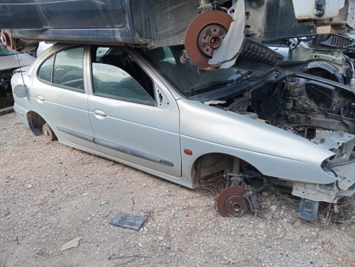  RENAULT MEGANE I FASE 2 CLASSIC (LA...) 