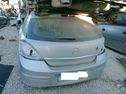  OPEL ASTRA H BERLINA 