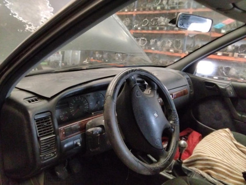CITROEN XANTIA BERLINA — автомобиль-донор на запчасти 