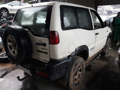 NISSAN TERRANO II (R20)