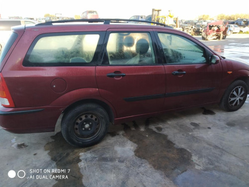  FORD FOCUS FAMILIAR (CAK) 