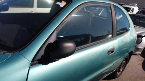 DAEWOO LANOS used