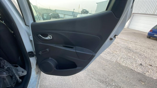 GUARNECIDO PUERTA TRASERA DERECHA RENAULT CLIO IV 