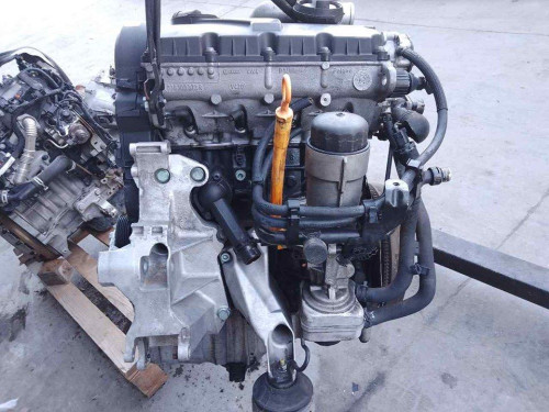 MOTOR COMPLETO Volkswagen PASSAT BERLINA (3B3) 
