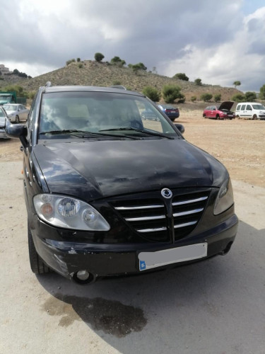 SSANGYONG RODIUS — Donor Vehicle for Used Parts 