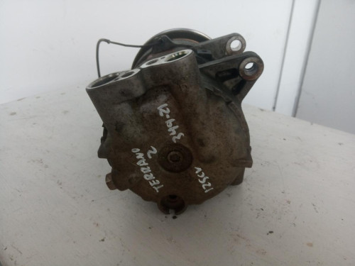 COMPRESOR AIRE ACONDICIONADO Nissan TERRANO II (R20) 