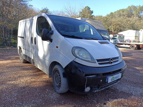  OPEL VIVARO 