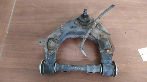 BRAZO SUSPENSION INFERIOR DELANTERO IZQUIERDO MITSUBISHI MONTERO (V20/V40) 
