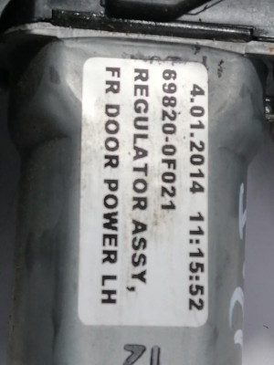 ELEVALUNAS DELANTERO IZQUIERDO, TOYOTA, VERSO (AUR2/ZGR2)