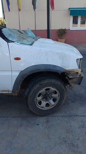 ALETA DELANTERA DERECHA Nissan Terrano II (R20)(02.1993->) Nissan Terrano II (R20)(02.1993->) 