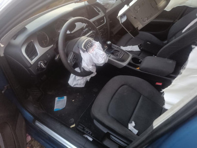 AUDI A4 AVANT (8K5)