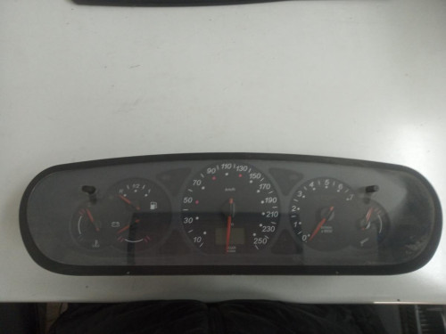 CUADRO INSTRUMENTOS CITROEN C5 BERLINA 