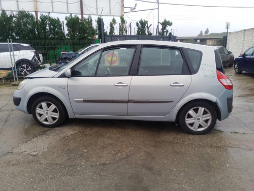 RENAULT SCENIC II (JM) — автомобиль-донор на запчасти 