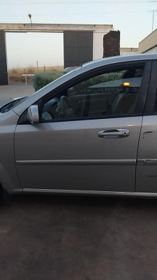 PUERTA DELANTERA IZQUIERDA Chevrolet Nubira Berlina (2005->)