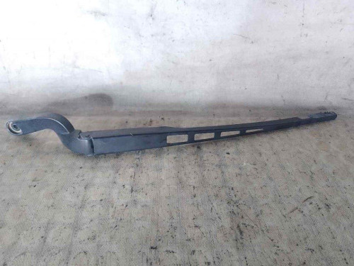 BRAZO LIMPIA DELANTERO IZQUIERDO Audi A6 BERLINA (4F2) 