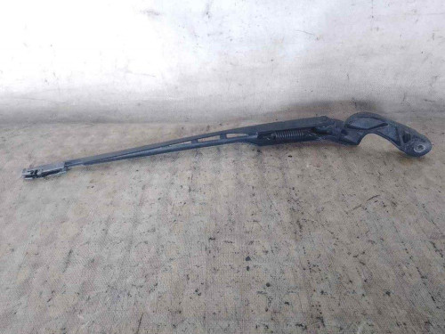 BRAZO LIMPIA DELANTERO IZQUIERDO Audi A6 BERLINA (4F2) 