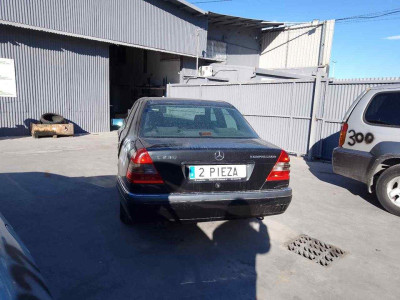MERCEDES-BENZ CLASE C (BM 202) BERLINA