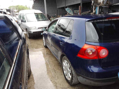 VOLKSWAGEN GOLF V (1K1)(10.2003)