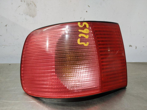 PILOTO TRASERO IZQUIERDO AUDI A8 (D2) 